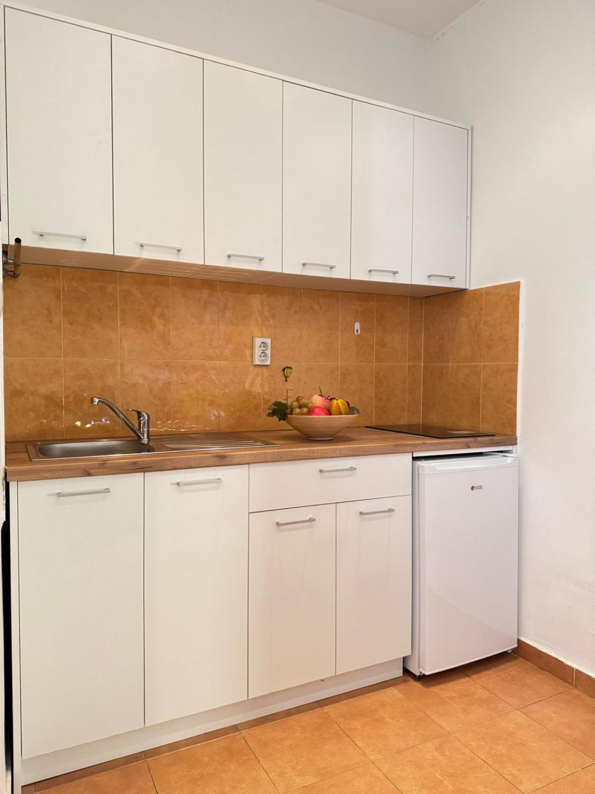 Apartments Vojin Risan Exterior photo